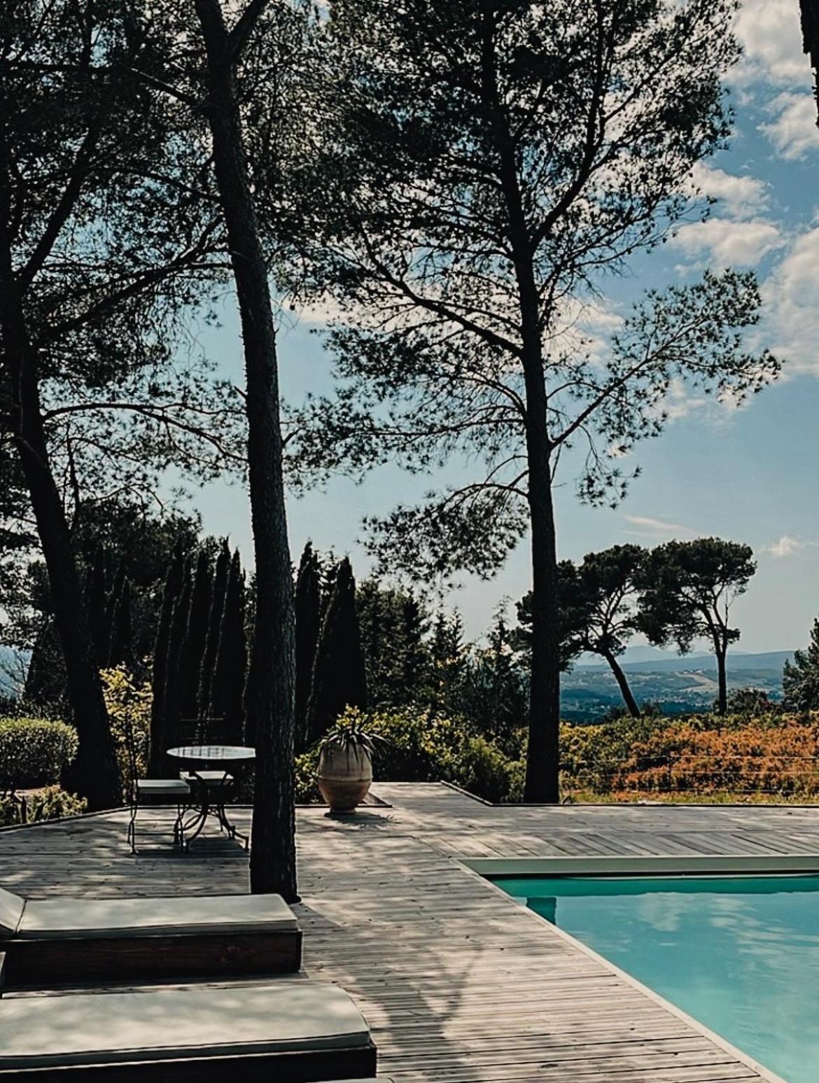 Le Cigalon Bed and Breakfast Le Beausset Buitenkant foto
